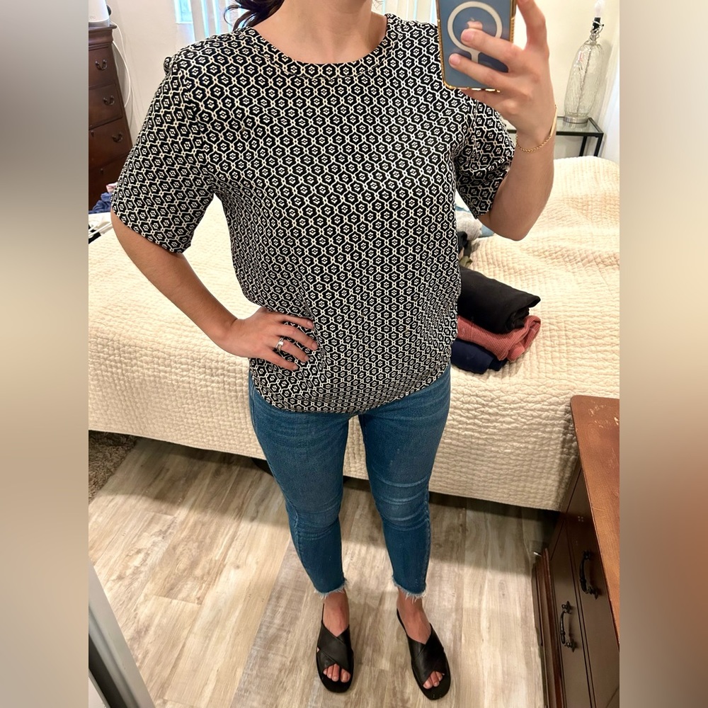 Black & Cream Top